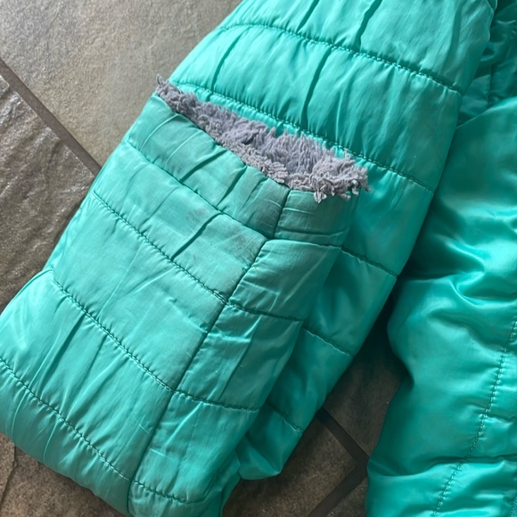 + THE NORTH FACE + Reversible Mossbud Swirl Jacket - Picture 10 of 15